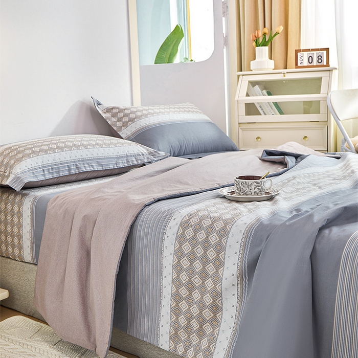 91家纺网 家纺一手货源 找家纺 元元被芯 2024新款全棉小清新夏被四件套-单夏被 印象都市-灰