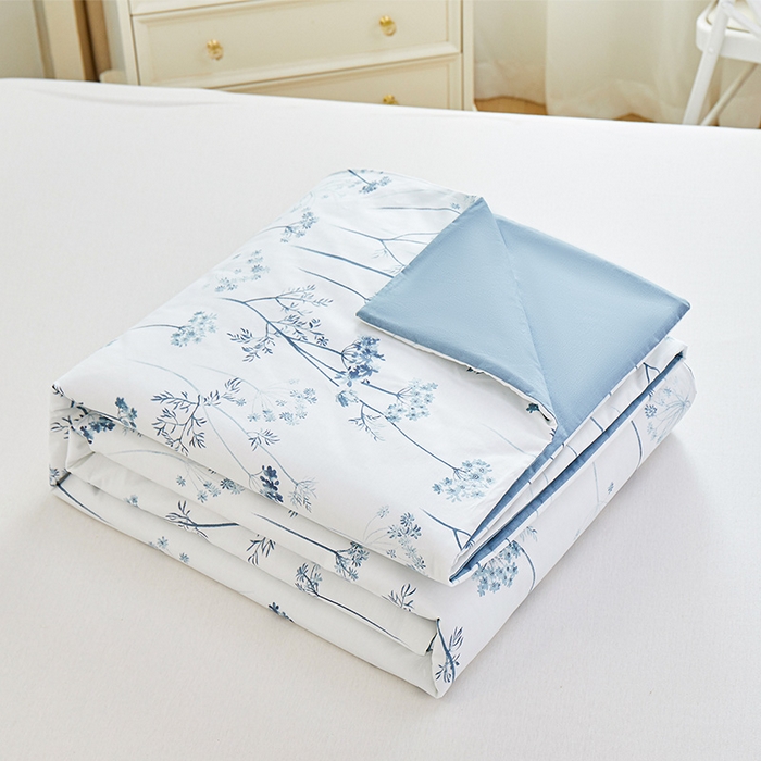 91家纺网 家纺一手货源 找家纺 元元被芯 2024新款全棉小清新夏被四件套-单夏被 璀璨-兰