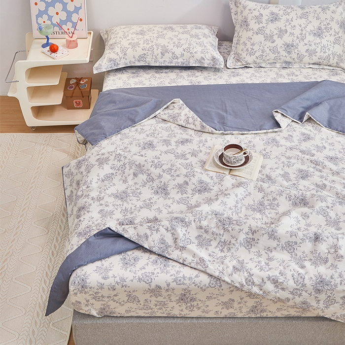91家纺网 家纺一手货源 找家纺 元元被芯 2024新款全棉小清新夏被四件套-单夏被 洛莉