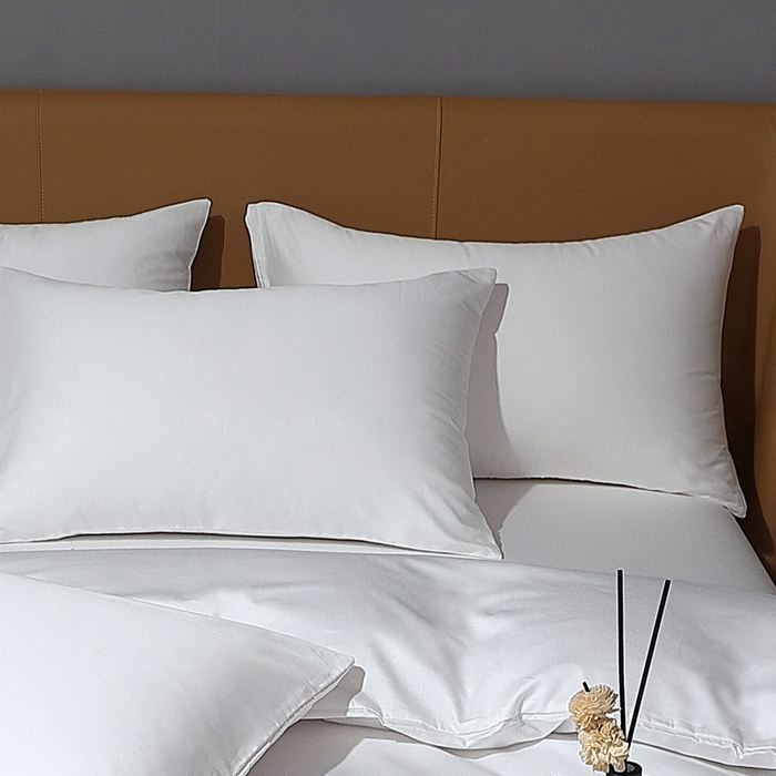 91家纺网 家纺一手货源 找家纺 晶缦家纺 2024新款100S全棉贡缎长绒棉纯色四件套和单品-纯沐系列 单枕套 纯沐-绅士白