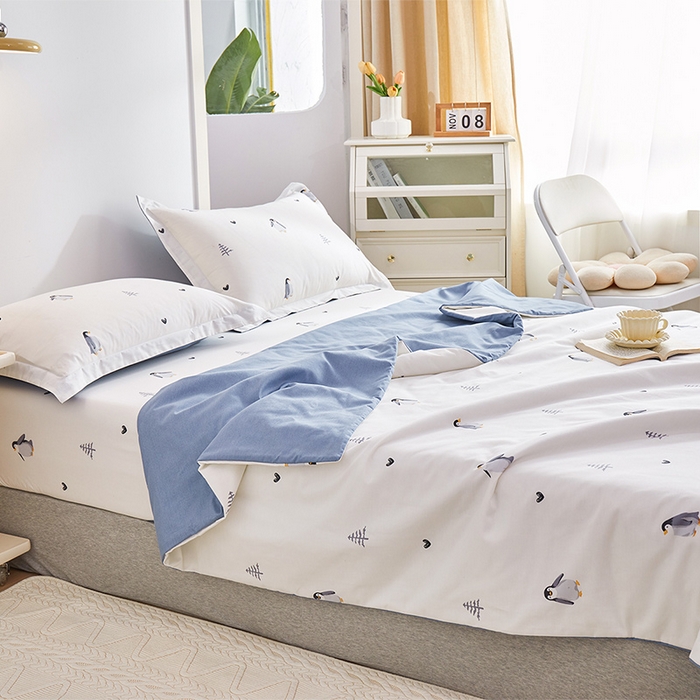 91家纺网 家纺一手货源 找家纺 元元被芯 2024新款全棉小清新夏被四件套-全棉夏被四件套 嗨皮-米