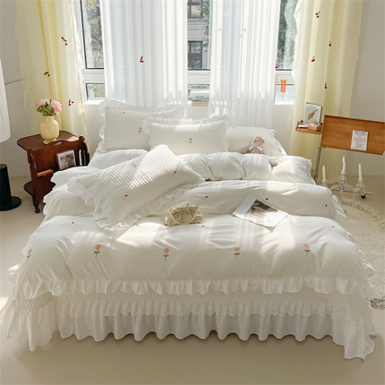 宜凡家纺 2024新款全棉夹棉绣花花边系列床盖四件套 玫瑰佳人-奶白