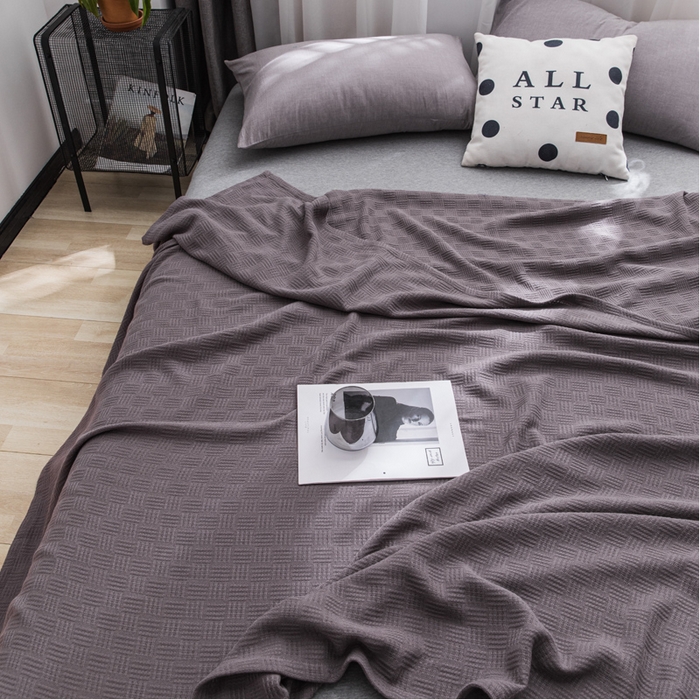 91家纺网 家纺一手货源 找家纺 朴尔家纺-毛巾被 2024新款加厚纯色线毯纱布毛巾被 素色纯棉肌理线毯-咖啡