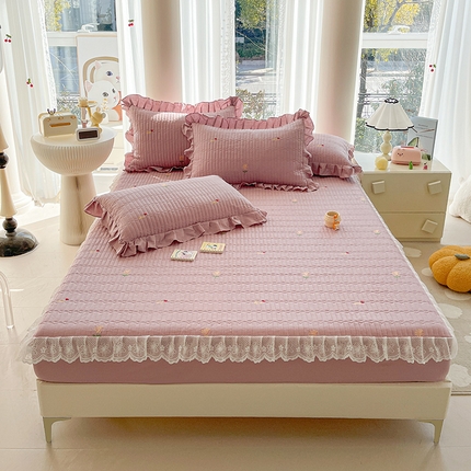 宜凡家纺 2024新款全棉夹棉绣花花边系列床笠三件套 玫瑰佳人 粉