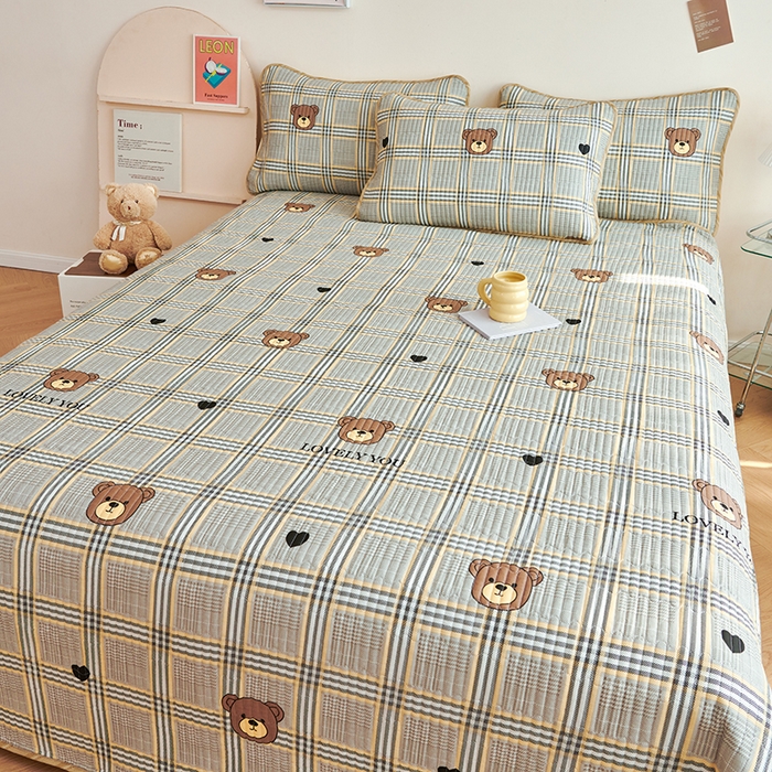 91家纺网 家纺一手货源 找家纺 莎果 2024新款正面纯棉绗缝床盖 格子熊