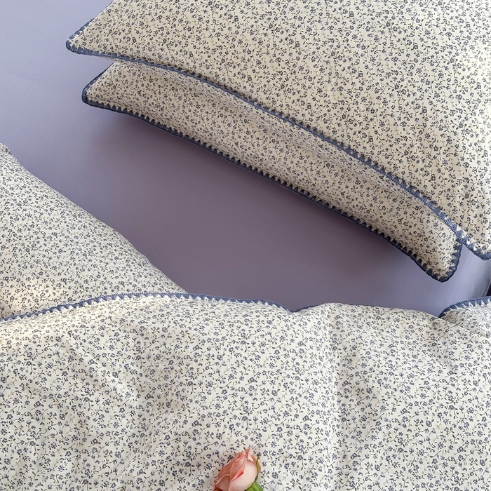 91家纺网 家纺一手货源 找家纺 洋铭区（原狠狠爱） 2024新款全棉双层纱四件套 浪漫小蓝花