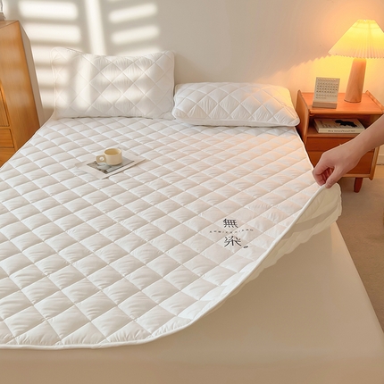 91家纺网 家纺一手货源 找家纺 曼陀罗 2025新款A类无染大豆纤维床护垫 A类无染-本白