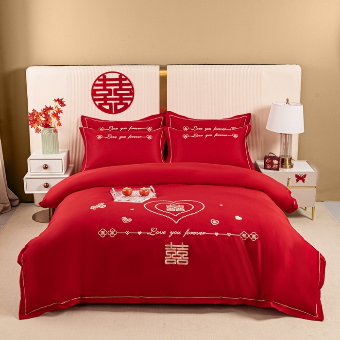 91家纺网 家纺一手货源 找家纺 银石 2024新款60新疆长绒棉大红婚庆绣花四件套 心心相印