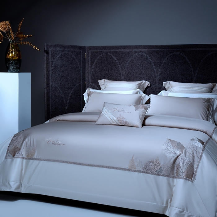 91家纺网 家纺一手货源 找家纺 高大尚2025春夏新品长绒棉高端绣花四件套-香榭丽 香榭丽-绅士灰