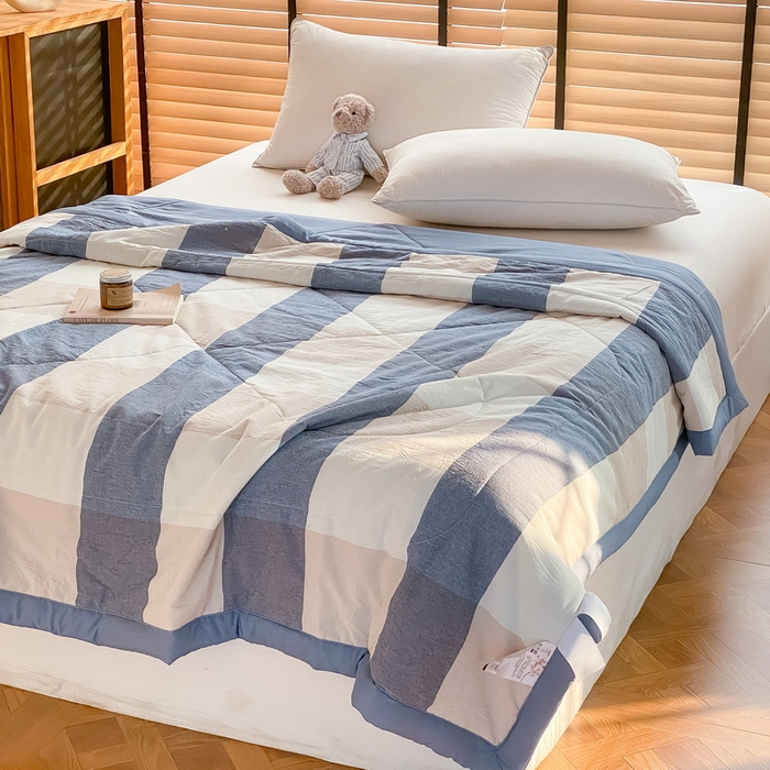 91家纺网 家纺一手货源 找家纺 梦恬佳2024新款无印风水洗棉夏被-蓝大格