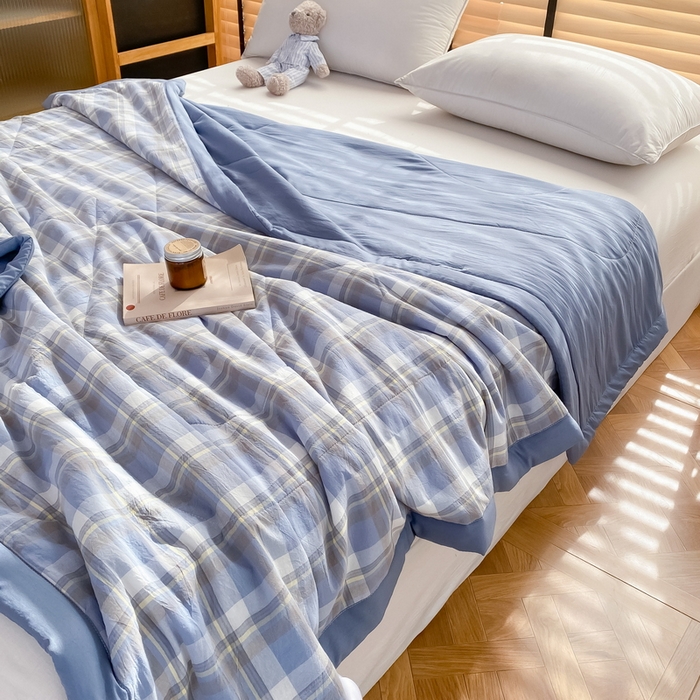 91家纺网 家纺一手货源 找家纺 梦恬佳2024新款无印风水洗棉夏被-初遇蓝