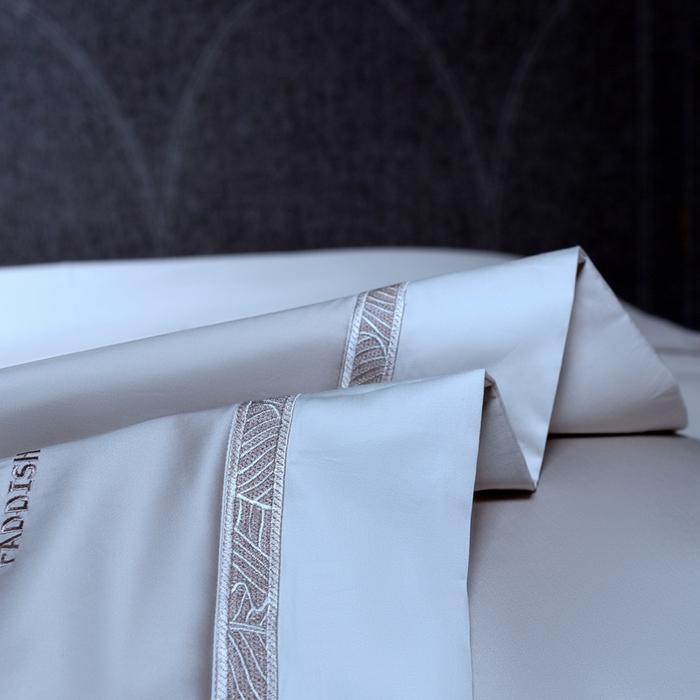 91家纺网 家纺一手货源 找家纺 高大尚2025春夏新品长绒棉高端绣花四件套-香榭丽 香榭丽-绅士灰