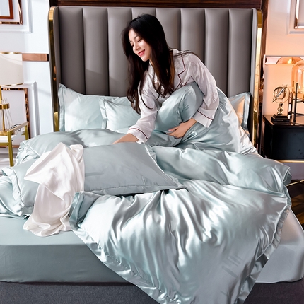 91家纺网 家纺一手货源 找家纺 经年 2025新款奢华真丝手感冰丝单品套件-初见系列 四件套 初见-青银灰