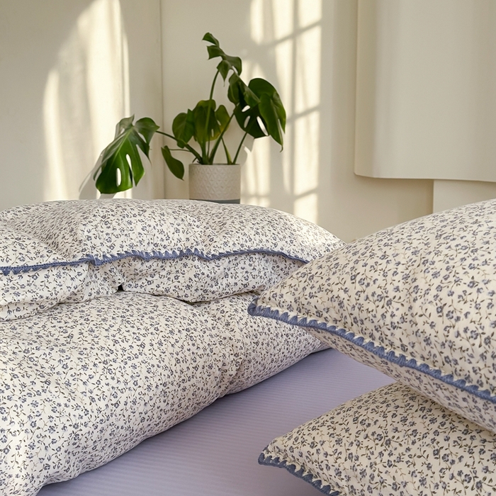 91家纺网 家纺一手货源 找家纺 洋铭区（原狠狠爱） 2024新款全棉双层纱四件套 浪漫小蓝花