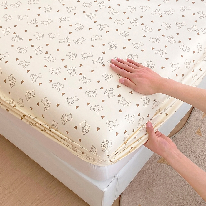 91家纺网 家纺一手货源 找家纺 洺兰家居 2025新款全棉喷气印花单床笠纯棉小清新花卉北欧风床套/枕套 贝贝熊