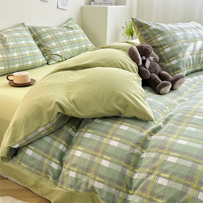 91家纺网 家纺一手货源 找家纺 古吉梦 2024新款水洗棉小清新印花格子系列四件套 G简兮-绿+果绿