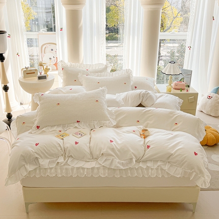 宜凡家纺 2024新款全棉夹棉绣花花边系列床笠四件套 爱恋 奶白