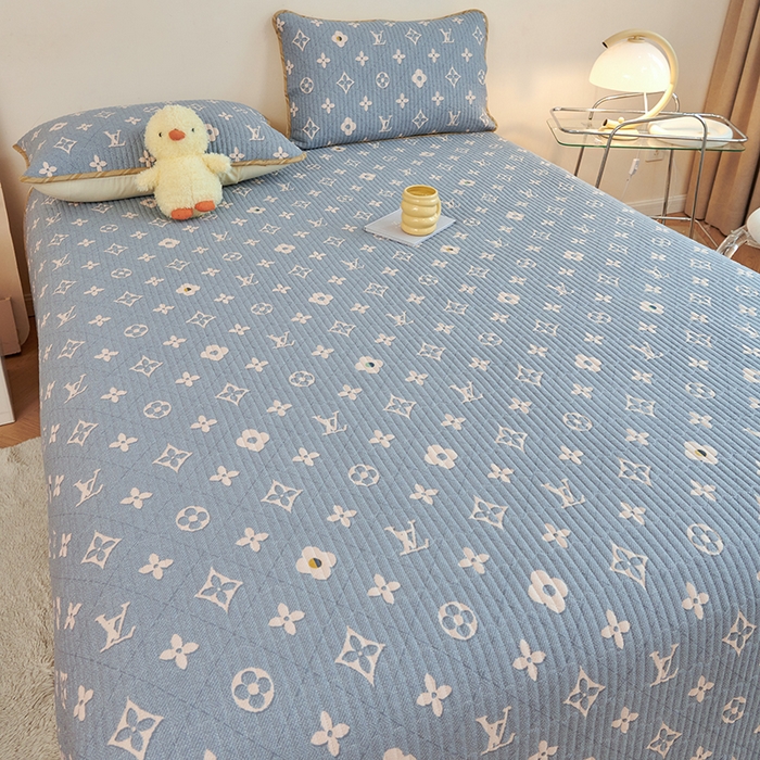 91家纺网 家纺一手货源 找家纺 莎果 2024新款正面纯棉绗缝床盖 灵感缪斯