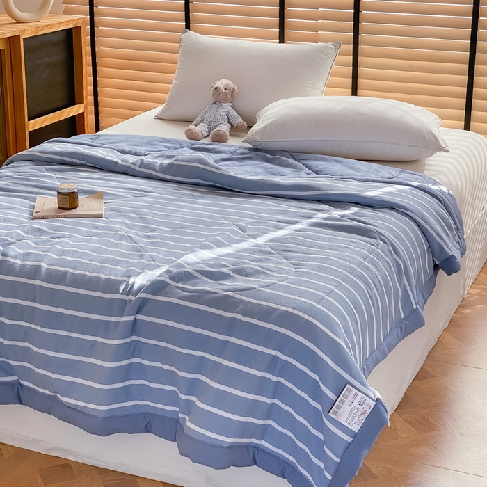 91家纺网 家纺一手货源 找家纺 梦恬佳2024新款无印风水洗棉夏被-蓝白条