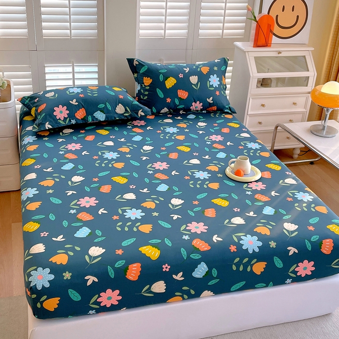 91家纺网 家纺一手货源 找家纺 洺兰家居 2025新款全棉喷气印花单床笠纯棉小清新花卉北欧风床套/枕套 洛洛繁花蓝