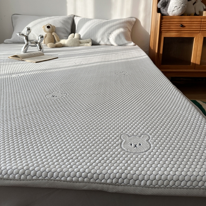 91家纺网 家纺一手货源 找家纺 （总）千朵  2024新款床笠款3D凉感豆豆凉席