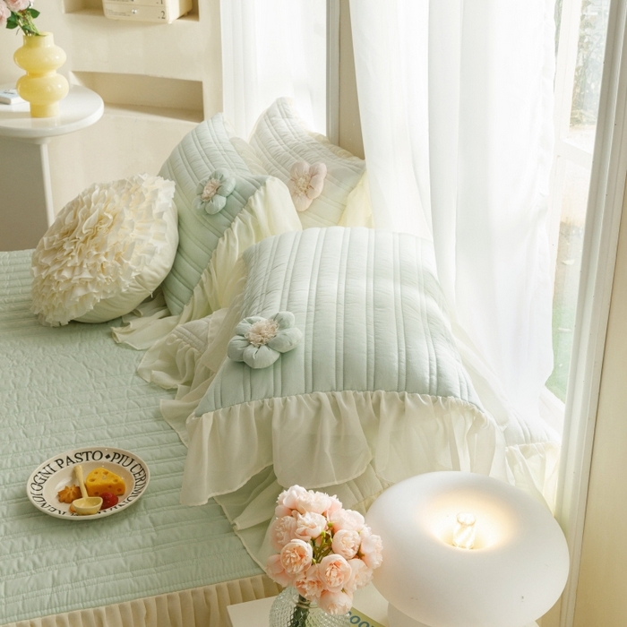 91家纺网 家纺一手货源 找家纺 胜权家纺 2024新款A类水洗60支全棉工艺款夹棉床裙三件套 花儿朵朵-清新绿