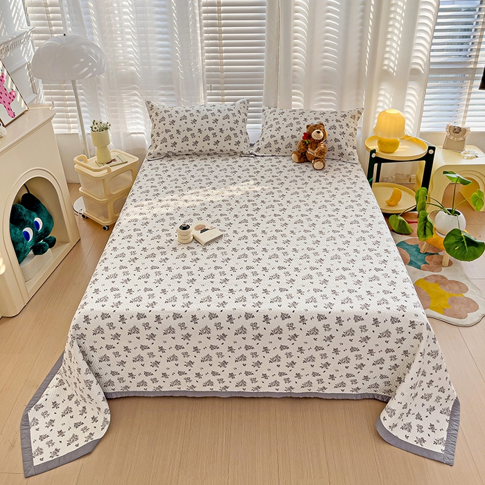 91家纺网 家纺一手货源 找家纺 2024新款A类60支双面全棉高温水洗夹棉单床盖填充新疆棉花 紫荆花