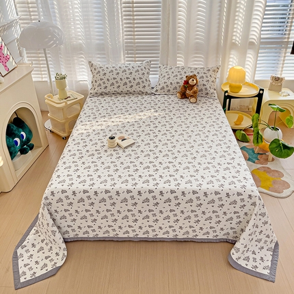 91家纺网 家纺一手货源 找家纺 2024新款A类60支双面全棉高温水洗夹棉单床盖填充新疆棉花 紫荆花