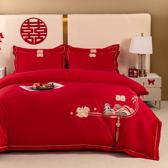 91家纺网 家纺一手货源 找家纺 银石 2024新款60新疆长绒棉大红婚庆绣花四件套 山河见证