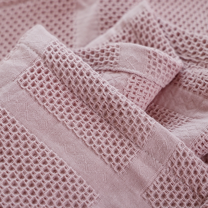 91家纺网 家纺一手货源 找家纺 朴尔家纺 2024新款全棉质朴方格风立体华夫格透气纱布枕巾/对 方格华夫格-粉枕巾