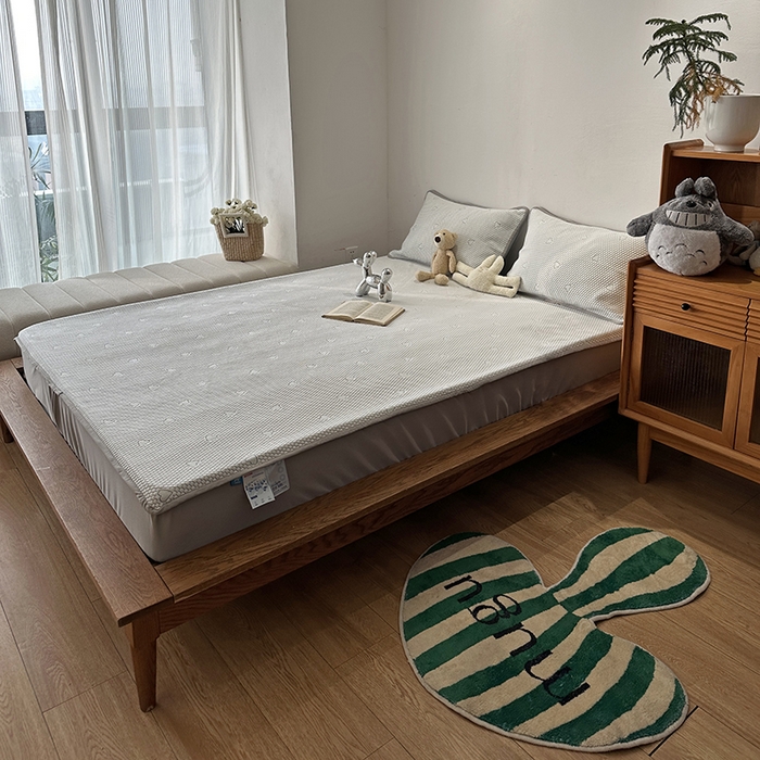 91家纺网 家纺一手货源 找家纺 千朵  2024新款床笠款3D凉感豆豆凉席 爱心绿