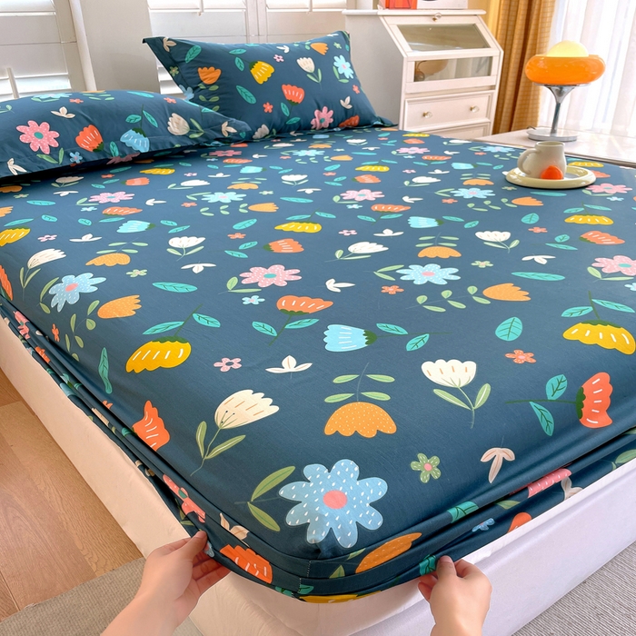 91家纺网 家纺一手货源 找家纺 洺兰家居 2025新款全棉喷气印花单床笠纯棉小清新花卉北欧风床套/枕套 洛洛繁花蓝