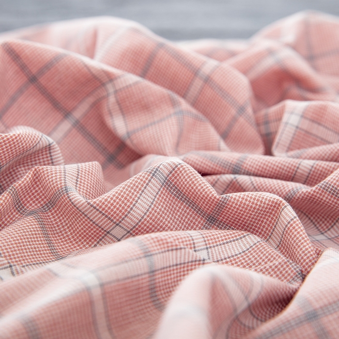 91家纺网 家纺一手货源 找家纺 大黄蜂家居家纺 2025新款日式纯棉水洗棉信封式枕套 千禧格粉