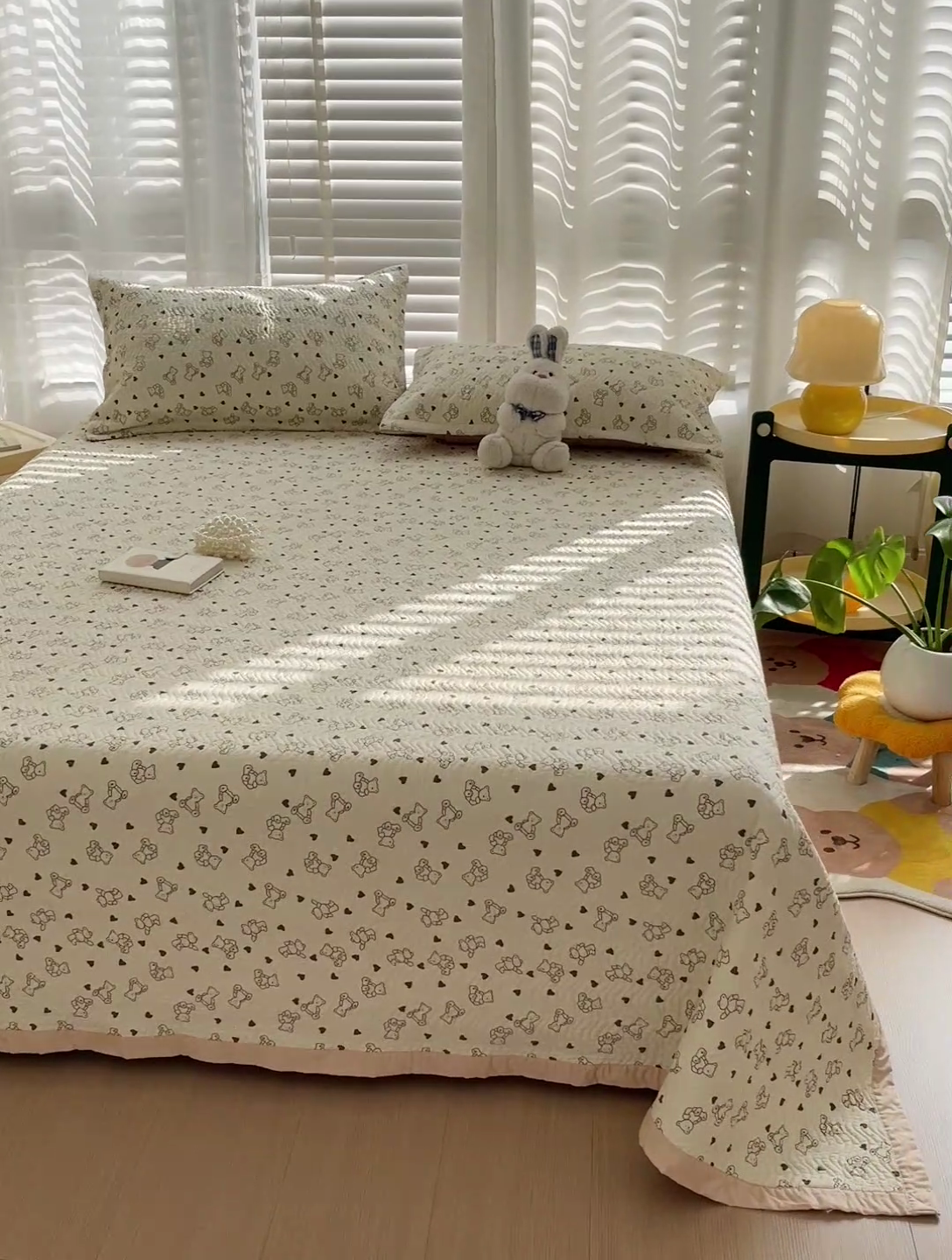 91家纺网 家纺一手货源 找家纺 2024新款A类60支双面全棉高温水洗夹棉单床盖填充新疆棉花 乖乖熊