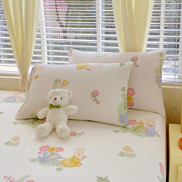 91家纺网 家纺一手货源 找家纺 洺兰家居 2025新款全棉喷气印花单床笠纯棉小清新花卉北欧风床套/枕套 蘑菇兔