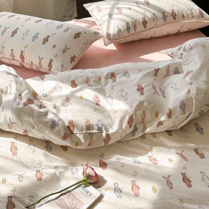 91家纺网 家纺一手货源 找家纺 洋铭区（原狠狠爱） 2024新款全棉双层纱四件套 可爱月亮