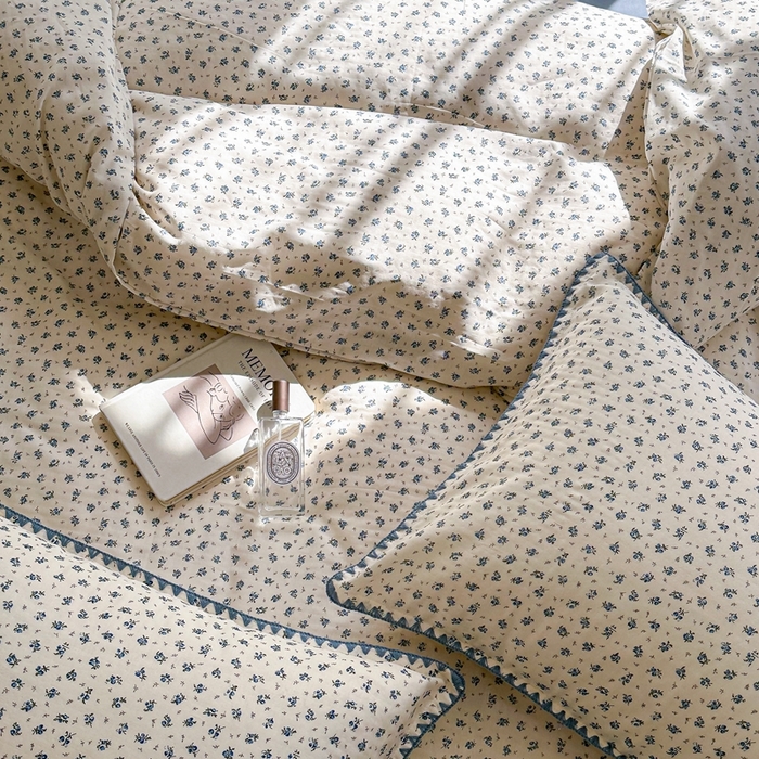 91家纺网 家纺一手货源 找家纺 洋铭区（原狠狠爱） 2024新款全棉双层纱四件套 蓝雪小花