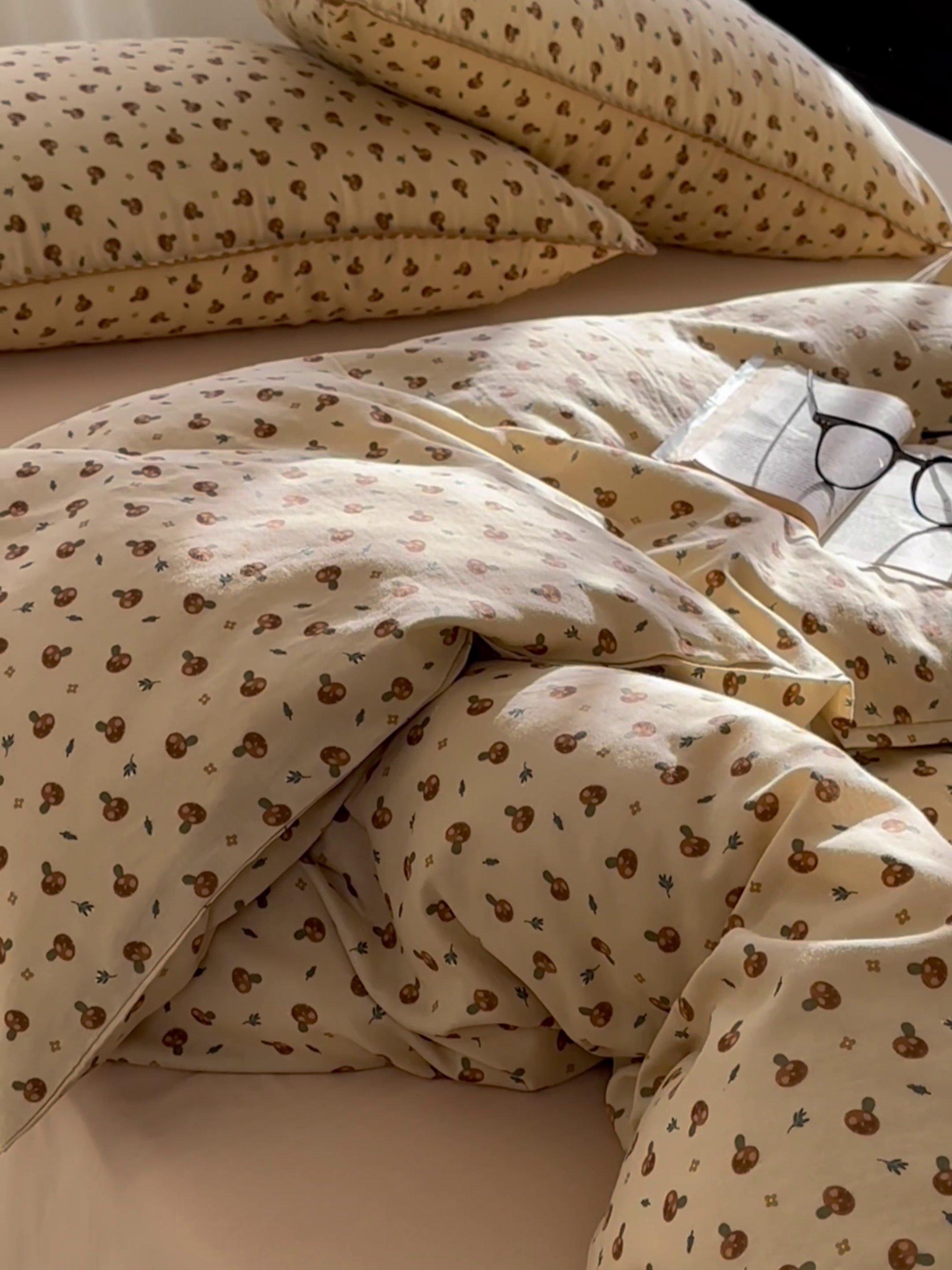 91家纺网 家纺一手货源 找家纺 洋铭区（原狠狠爱） 2024新款全棉双层纱四件套 甜甜小蘑菇