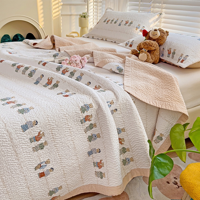 91家纺网 家纺一手货源 找家纺 胜权家纺 2024新款A类60支双面全棉高温水洗夹棉床盖三件套 好朋友