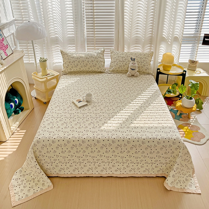 91家纺网 家纺一手货源 找家纺 2024新款A类60支双面全棉高温水洗夹棉单床盖填充新疆棉花 乖乖熊