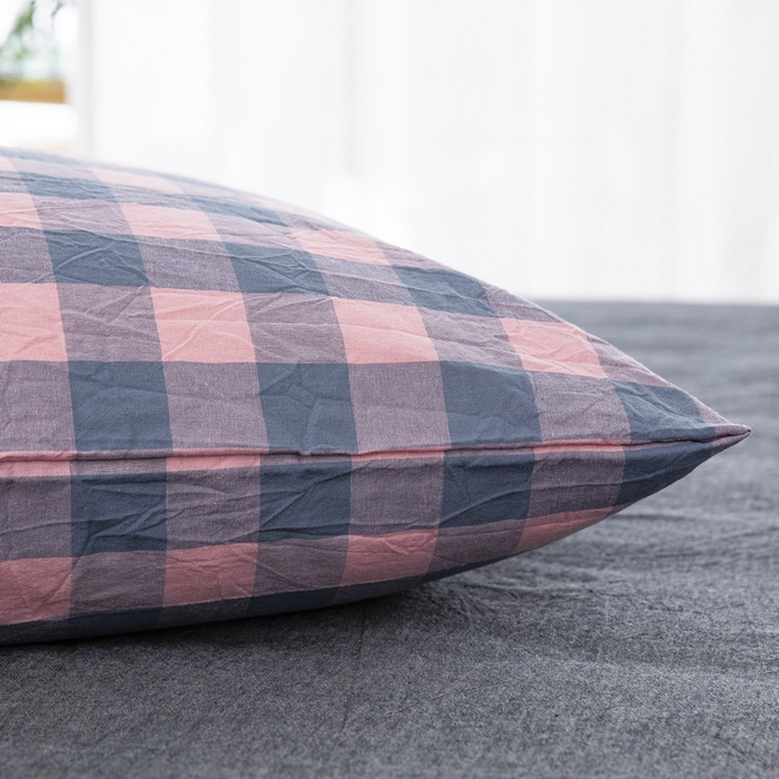 91家纺网 家纺一手货源 找家纺 大黄蜂家居家纺 2025新款日式纯棉水洗棉信封式枕套 小方格红