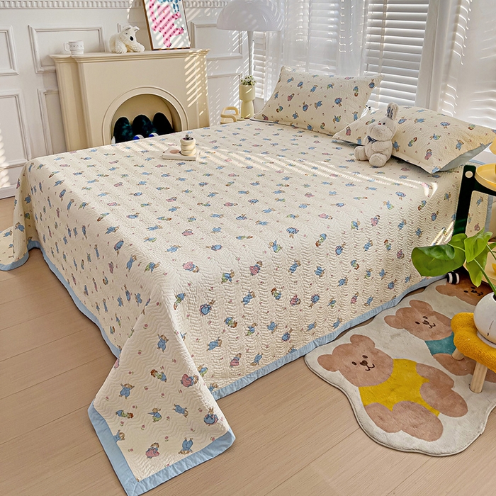 91家纺网 家纺一手货源 找家纺 2024新款A类60支双面全棉高温水洗夹棉单床盖填充新疆棉花 快乐兔