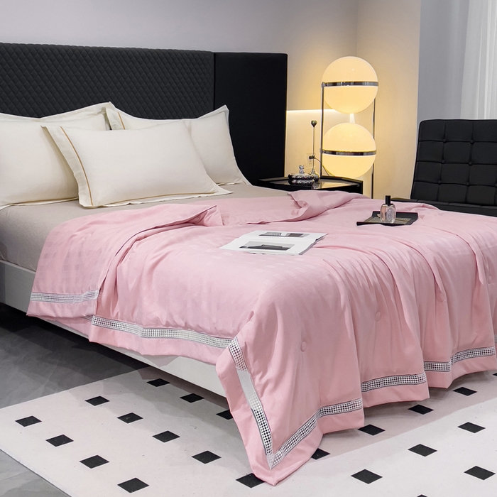 91家纺网 家纺一手货源 找家纺 优姿家纺  2024新品凉感生态提花大豆镂空抑菌夏被 格调优美-豆沙