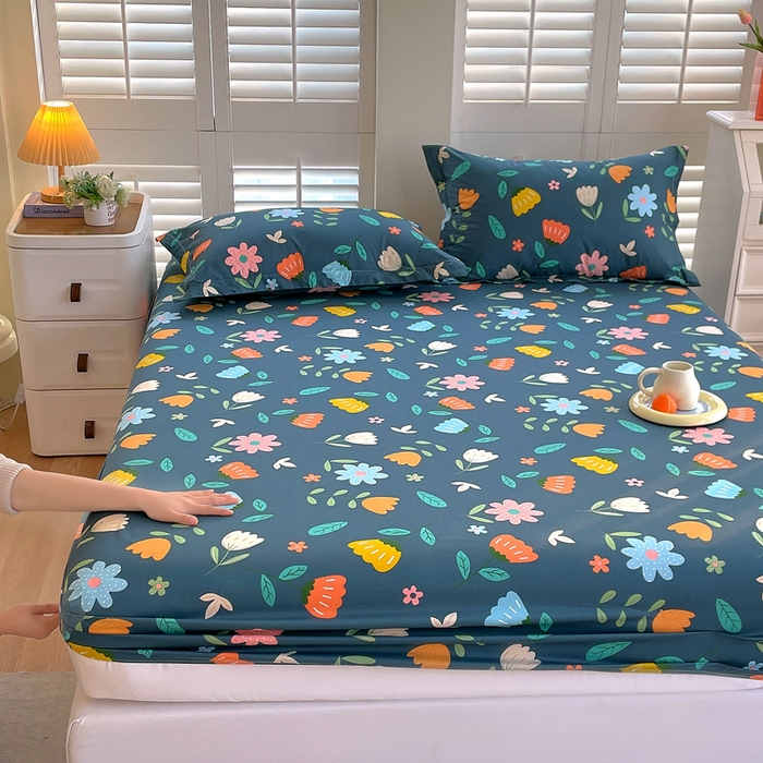 91家纺网 家纺一手货源 找家纺 洺兰家居 2025新款全棉喷气印花单床笠纯棉小清新花卉北欧风床套/枕套 洛洛繁花蓝