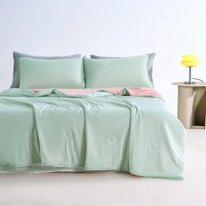 91家纺网 家纺一手货源 找家纺 梦恬佳2024新款A类冰淇凌凉感丝夏被 蜜瓜粉