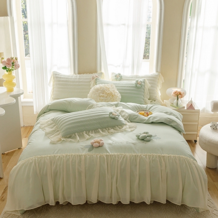 91家纺网 家纺一手货源 找家纺 胜权家纺 2024新款A类水洗60支全棉工艺款夹棉床裙四件套 花儿朵朵-清新绿