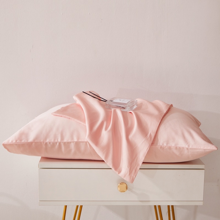 91家纺网 家纺一手货源 找家纺 晶缦家纺 2024新款全棉60支贡缎长绒棉纯色多规格四件套和单品-琅夕系列 单枕套 琅夕-浅粉玉