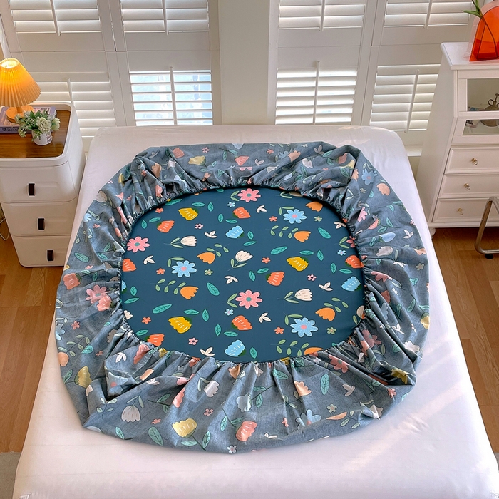 91家纺网 家纺一手货源 找家纺 洺兰家居 2025新款全棉喷气印花单床笠纯棉小清新花卉北欧风床套/枕套 洛洛繁花蓝