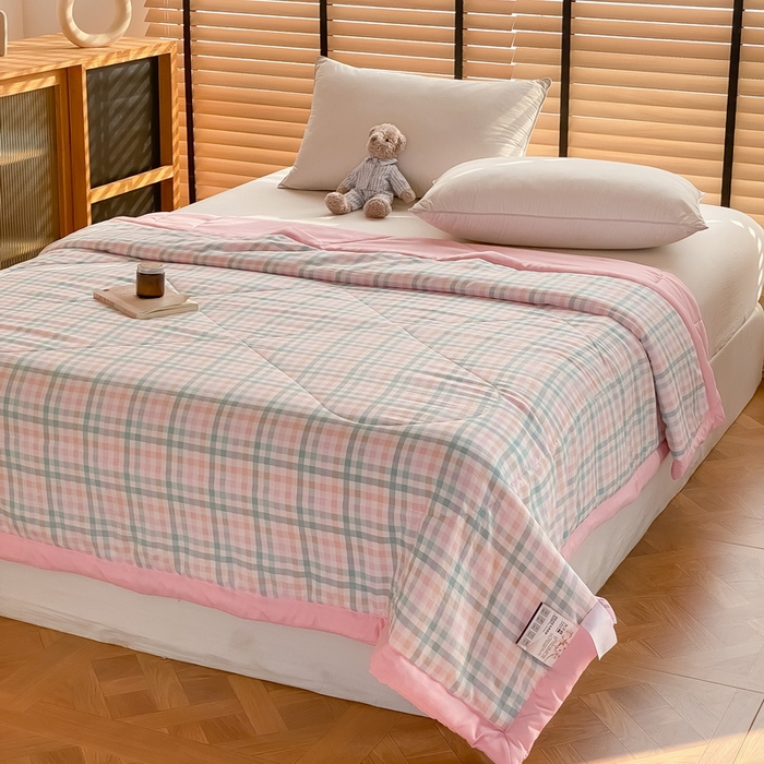 91家纺网 家纺一手货源 找家纺 梦恬佳2024新款无印风水洗棉夏被-冰淇淋格