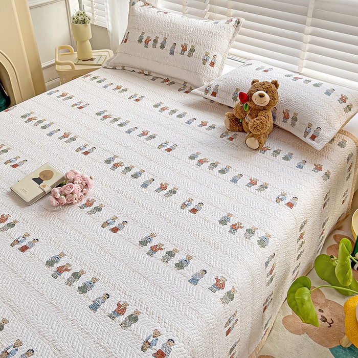 91家纺网 家纺一手货源 找家纺 胜权家纺 2024新款A类60支双面全棉高温水洗夹棉床盖三件套 好朋友